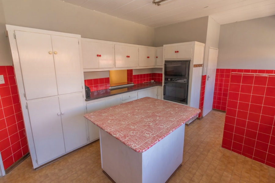 3 Bedroom Property for Sale in Uitsig Free State